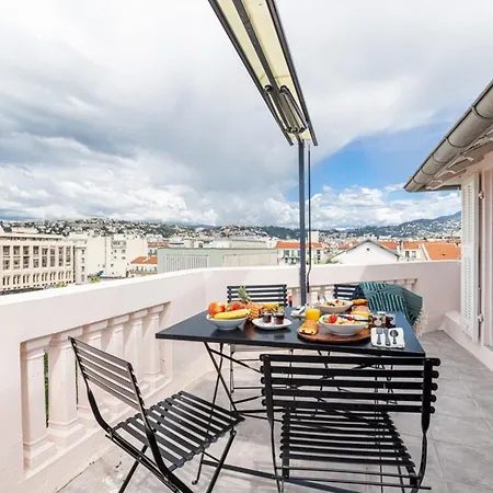 Spitalieri 2 - Superb Terrace Panoramic View Ac Apartmán